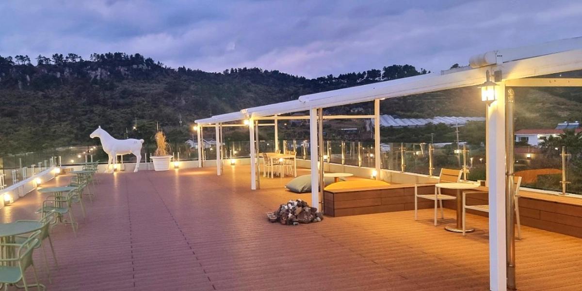 Lareem Boutique Hotel Jeljedong Kültér fotó